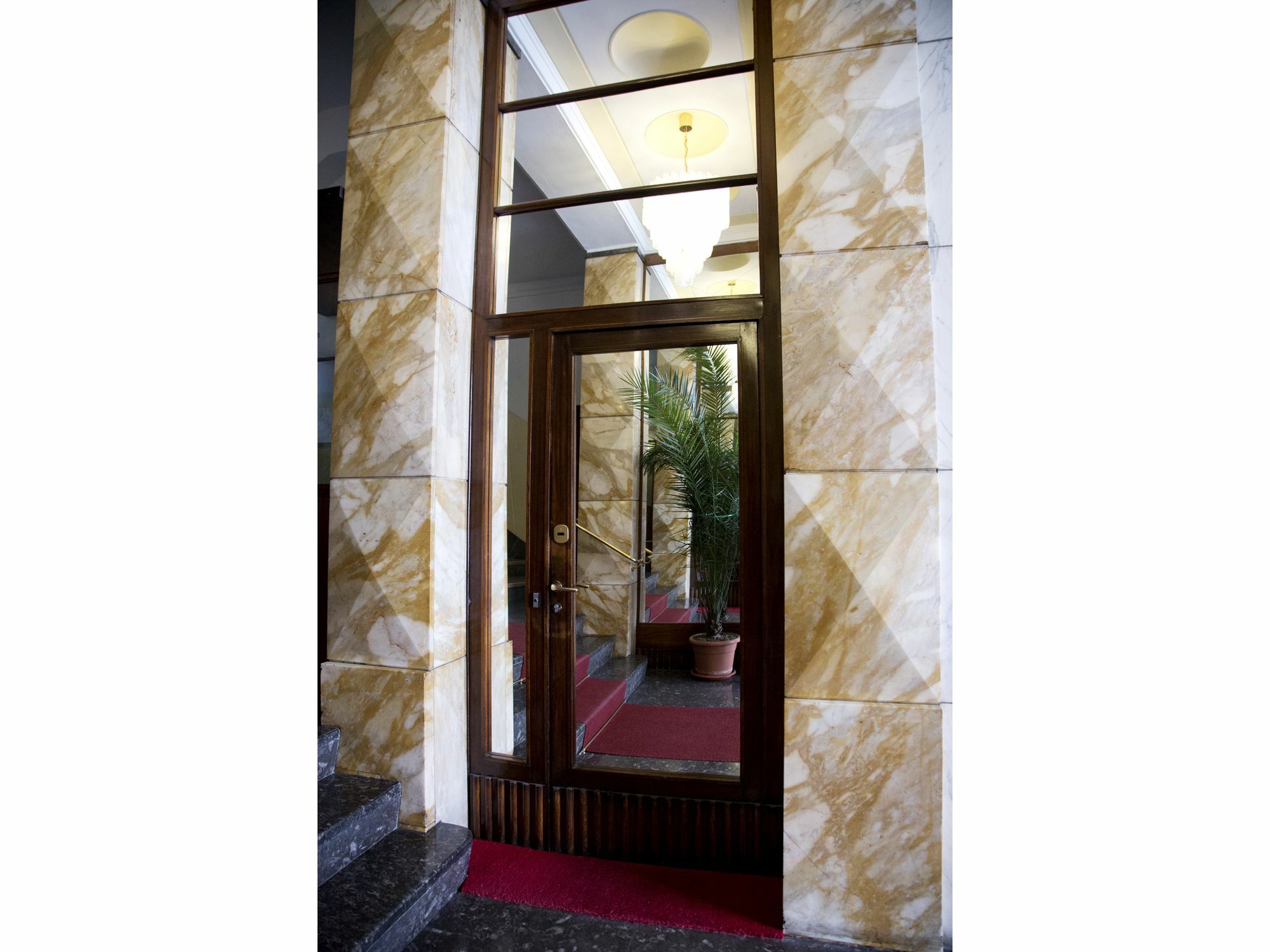 Hintown S. Lorenzo Arcade Milano Ngoại thất bức ảnh